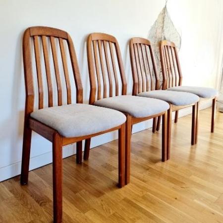 Dán mid-century Dyrlund szék garnitúra (4 db)