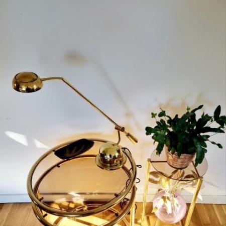 Lámpa asztali arany apartman